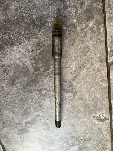 Dt125r front wheel spindle - wheel,