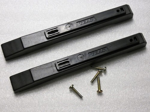 Feet for teac 1000r - ,