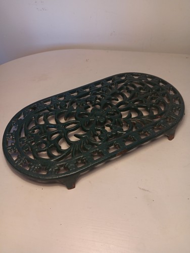 Vintage green oval trivet - vintage, old