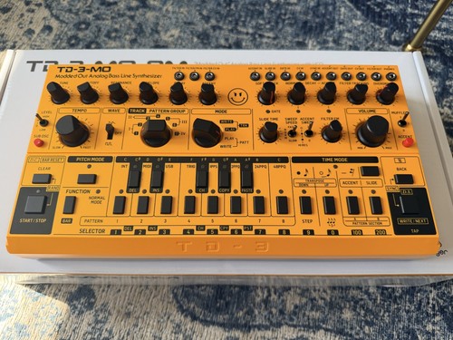 Behringer am modded - td-3-mo-am,