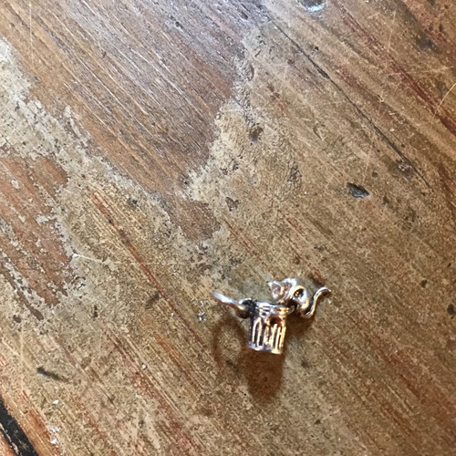 Vintage real silver cat - in, bin