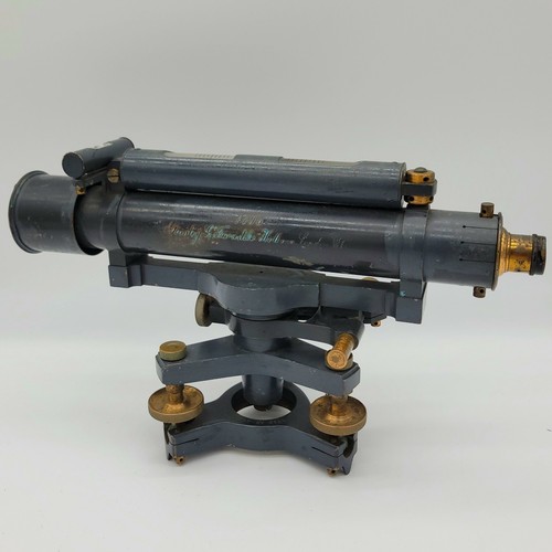 Antique theodolite - -,