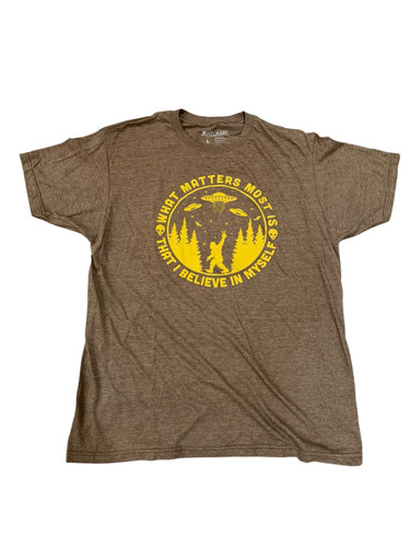 Bigfoot ufo graphic shirt - bigfoot,