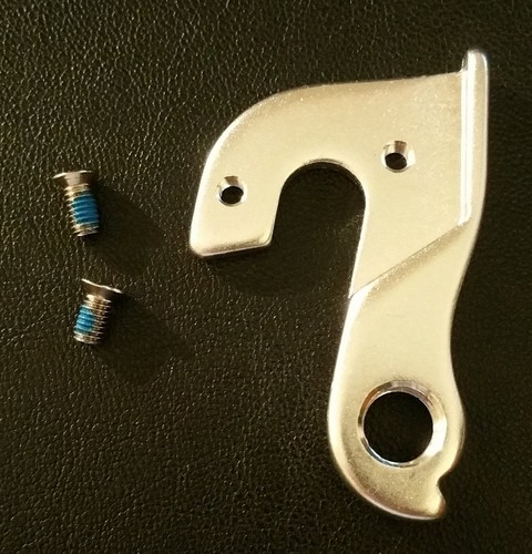 Gear mech derailleur hanger - mech,