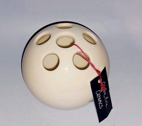 Claire pirie ceramics - claire,