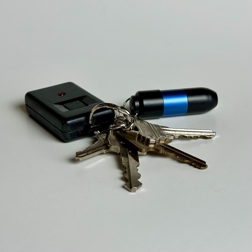 Kenneth hero key set with - key,