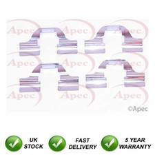 Brake Pads Fitting Kit Rear