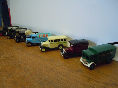 Corgi cameo collection set - set, of