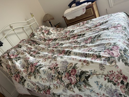 Pair floral country cottage - pair, of