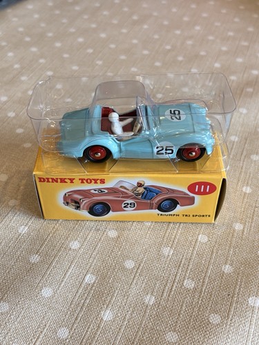Dinky toys deagostini 111 - dinky,