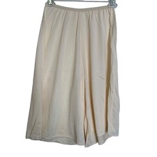 Wonder Maid Petti-Pants Medium Style 1918 Vintage 1970's Ivory Color