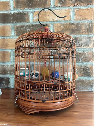 Vintage ornate rattan carved - ,