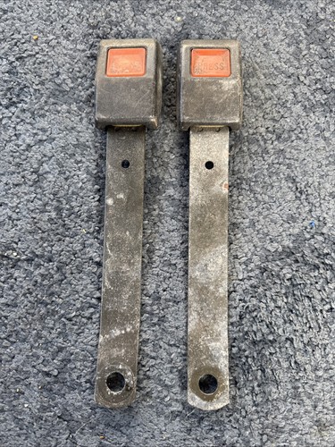 T25 front seat seatbelt - vw,