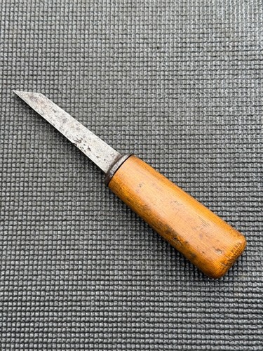 Antique pig stick chisel - pig,