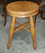 ANTIQUE REPRODUCTION SOLID BEECH TAVERN PUB STOOL       FREE UK POSTAGE