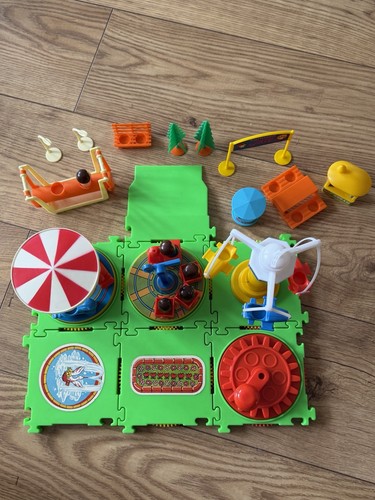 Winfield whirly playground - winfield,