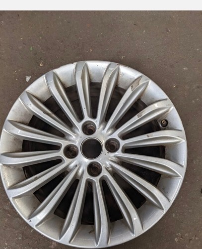 Vauxhall adam glam 16 - adam,