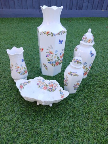 Aynsley cottage garden - -,