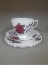 Colclough Amoretta Tea Trio