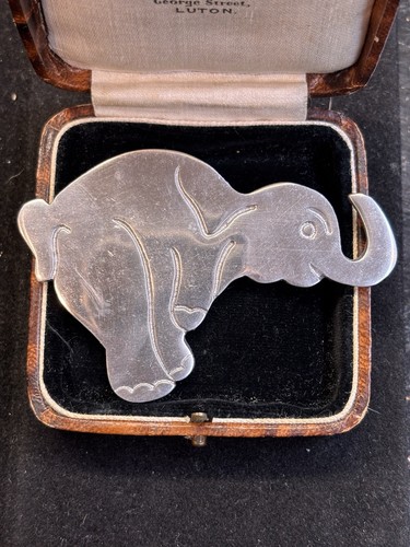 Vintage large elephant brooch - vintage,