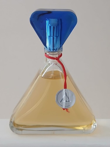 Vintage liz claiborne - liz, triangle