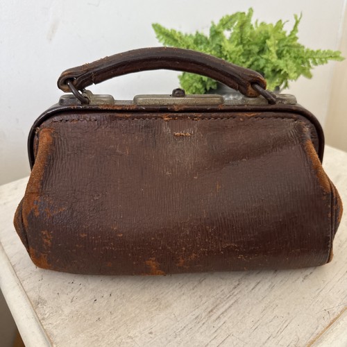 Antique small doctors - antique,