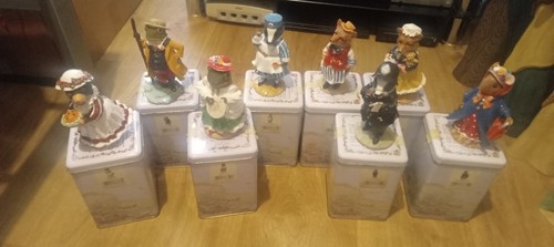 Honeysuckle hill figurines - honeysuckle,