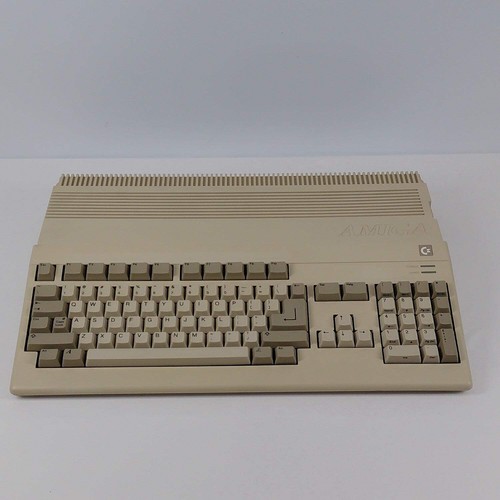 Broken commodore amiga 500 - broken,