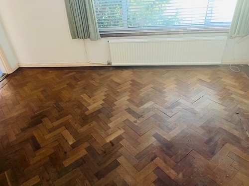 Solid wood parquet flooring - wood,