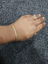 18ct Solid Gold Braclets–