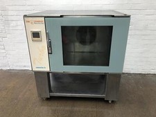 Tom Chandley TC5, 5 tray (400mm x 600mm tray) bake off convection oven.