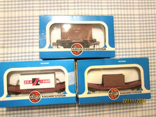 3 x AIRFIX 00 GAUGE-LOWMAC & CONFLAT WAGON WITH LOADS- BOXED