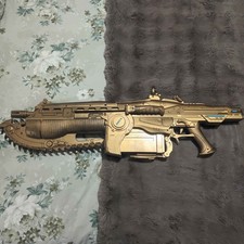 Gears of War 2 Gold Lancer 1:1