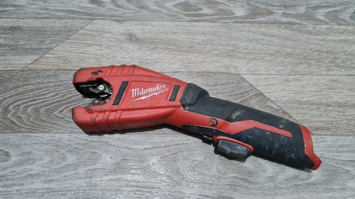 Milwaukee m12 sub compact - milwaukee,