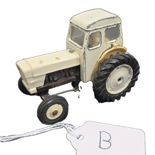 Vintage dinky 305 david brown - 305,