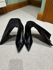 Nine West Black Leather Zip Up