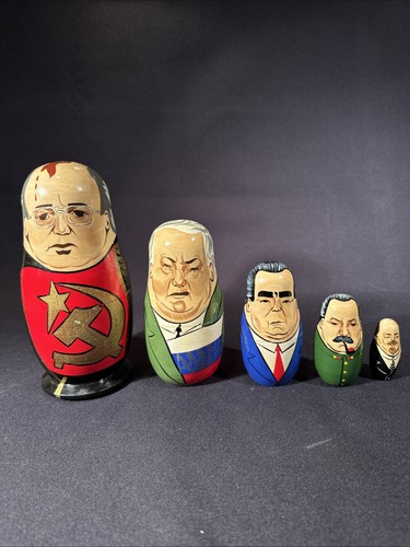 Nesting dolls russian - nesting,