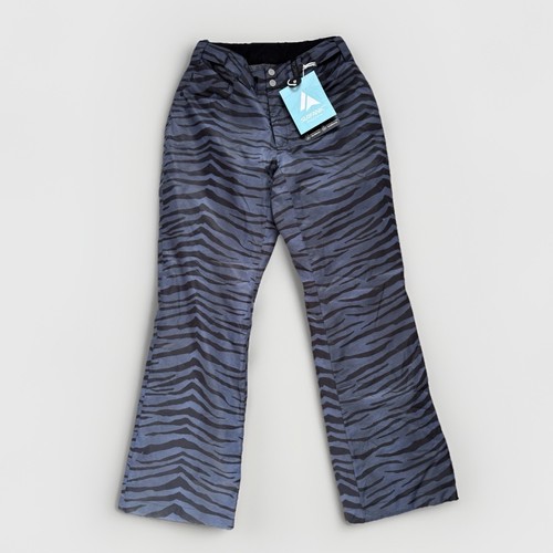 Bnwt women surfanic zebra - bnwt,