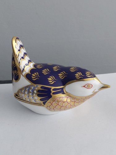 Royal crown derby - imari, wren
