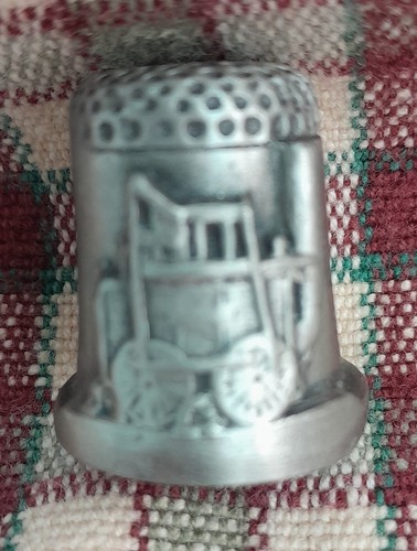Vintage thimble souvenir - vintage,
