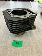 SUZUKI DR 600 1985-89 Engine