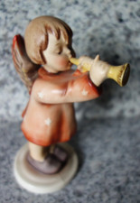 Hummel figurine Hum 32 "Little