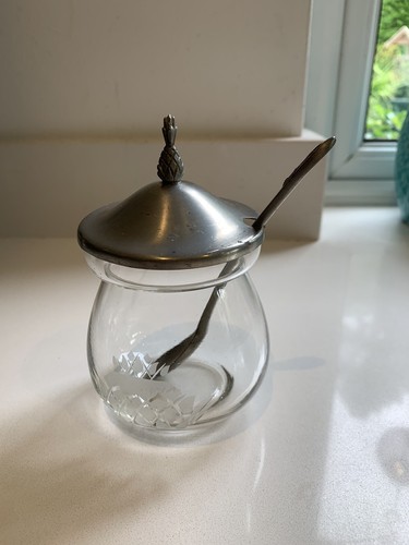 Vintage mid century - century, sauce