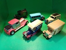 A Mixed Lot Of 6 Lledo Corgi