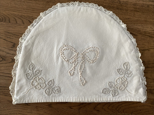 Vintage cream embroidered - , &