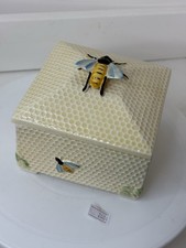 Crown Devon Bee Honey Pot No 558 Art Deco ceramics