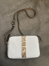 GUESS Medium Garrick Crossbody