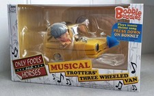 Only Fools & Horses-Bobble Head Buddies Bobblehead Trotters Musical 3 Wheel Van