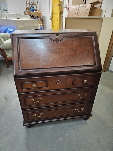 Vintage rossmore mahogony - vintage,