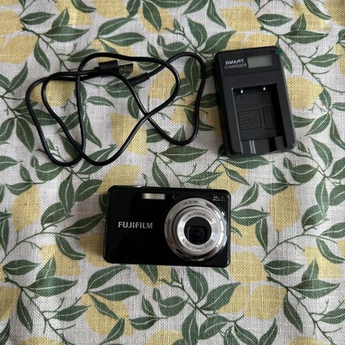 Fujifilm finepix j37 2mp - finepix,